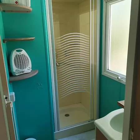 Mobilhome مكان تخييم *